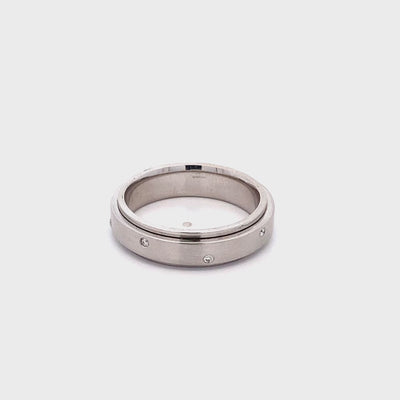 Spinning Diamonds Ring in White Gold | 0.08ctw