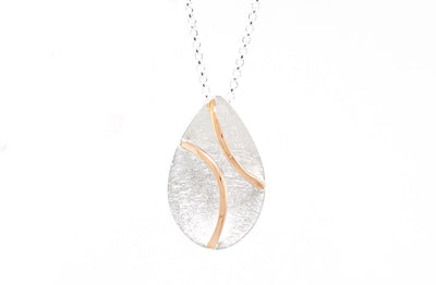 Traverse Curve Pendant in Sterling Silver