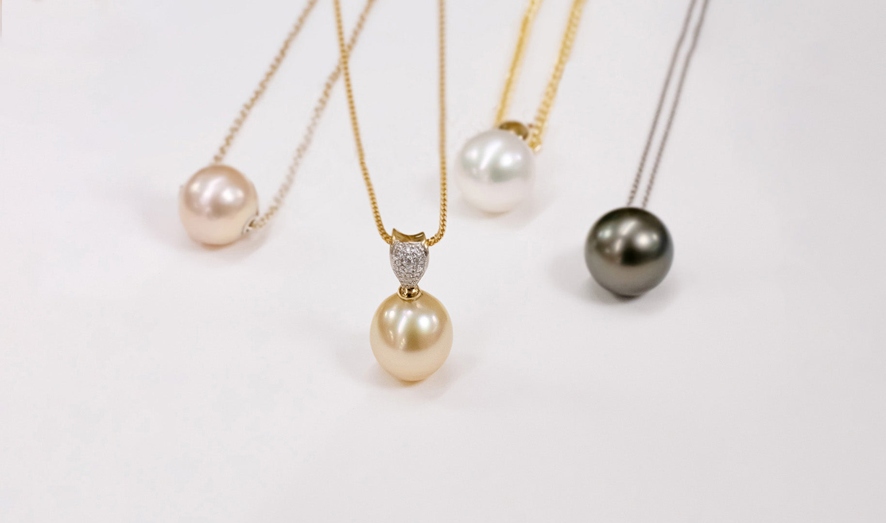 Pearl necklace prapging tee combo | Mens pearl necklace, Men with pearl  necklace, Pearl necklace outfit