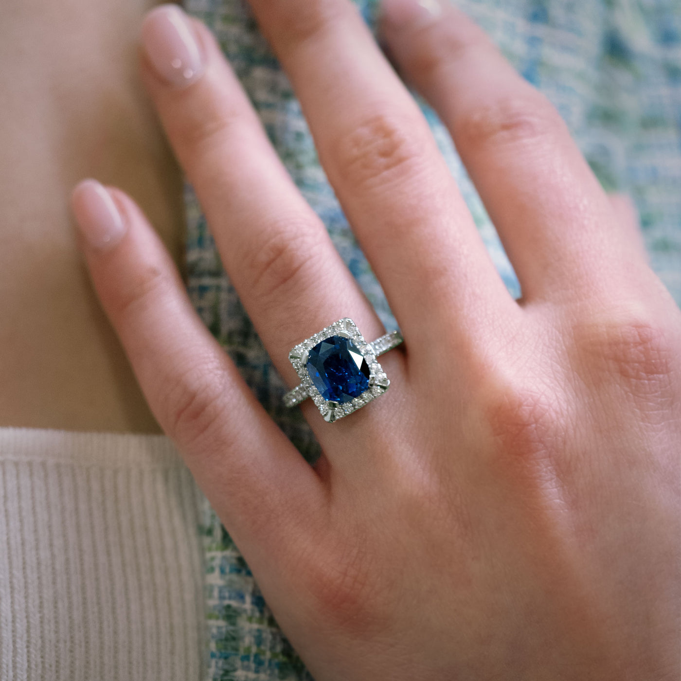 Blue Sapphire and Diamond Halo Ring in Platinum | 4.59ct