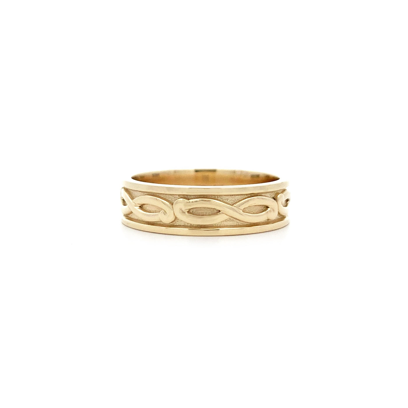 Solasta Band in 9 carat Yellow Gold, wedding band designed and crafted by The Village Goldsmith