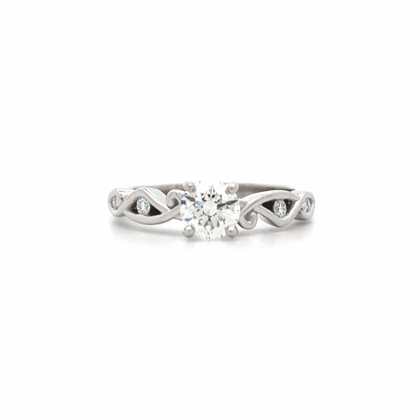 Aoraki: Brilliant Cut Diamond Solitaire Ring in Platinum | 0.62ctw