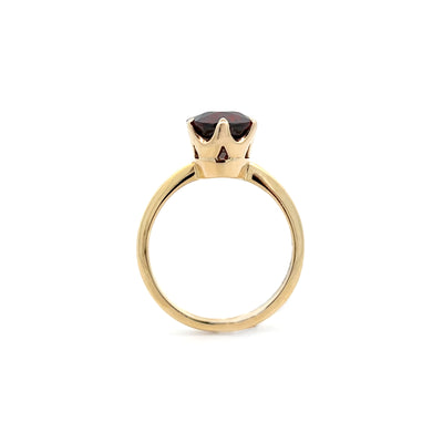 Oval Cut Garnet Solitaire Ring in Yellow Gold | 5.95ct