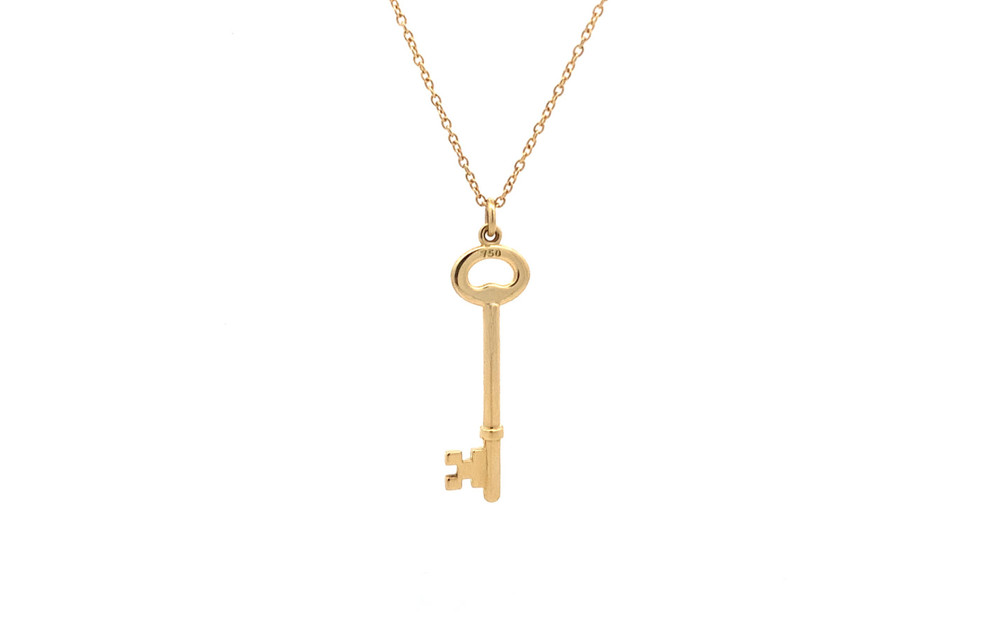 18ct Yellow Gold Oval Key Pendant with Yellow Gold Chain