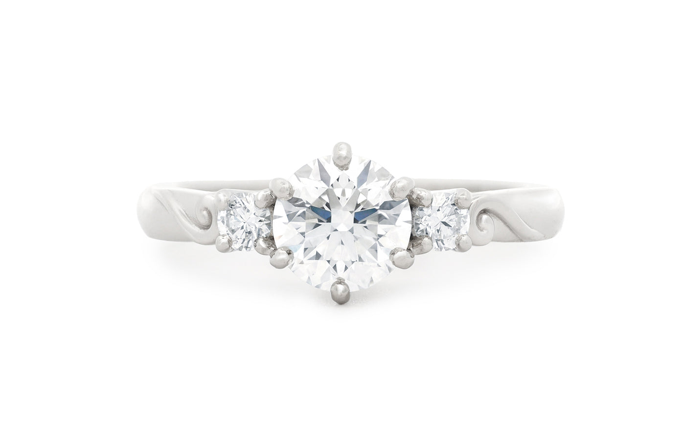 Awa: Brilliant Cut Diamond Three Stone Ring