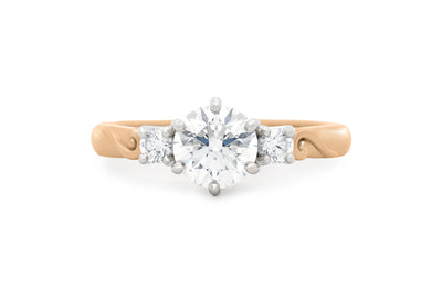 Awa: Brilliant Cut Diamond Three Stone Ring