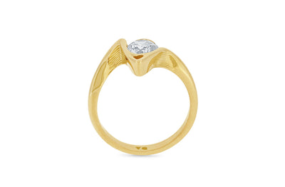 Cove: Brilliant Cut Diamond Ring