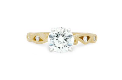 Aoraki: Brilliant Cut Diamond Solitaire Ring in Yellow Gold