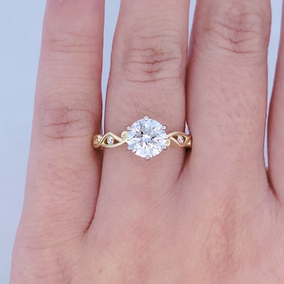 Aoraki: Brilliant Cut Diamond Solitaire Ring