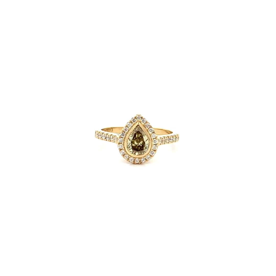 Yellow-Green Pear Cut Diamond Halo Ring in Yellow Gold