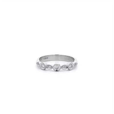 Modified Leaf and Circle Diamond Set Ring with Milgrain Edge in Platinum | 0.12ctw