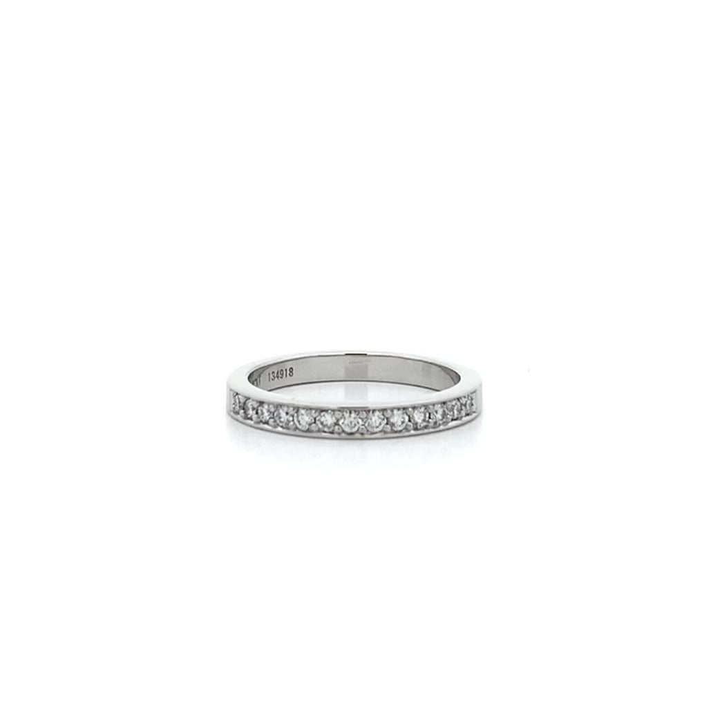 Brilliant Diamond Grain Set Ring in Platinum | 0.26ctw