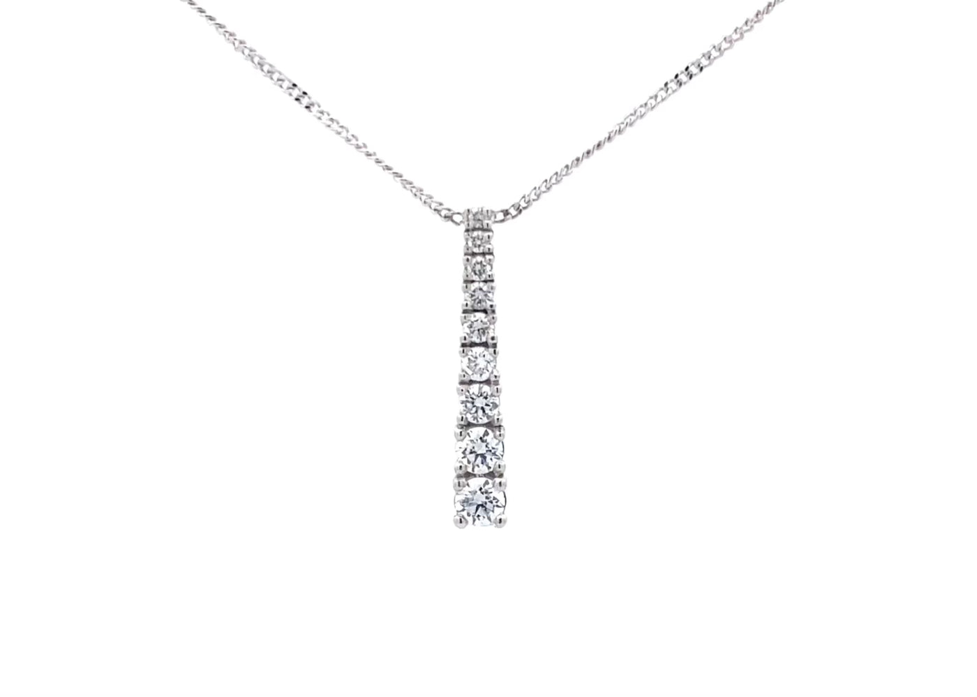 Graduated Diamond Pendant in Platinum | 0.40ctw