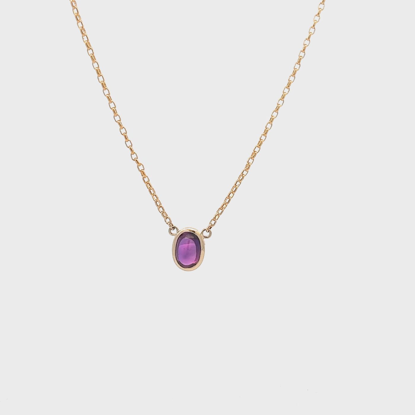 Cabochon Cut Purple Sapphire Necklace in Yellow Gold | 1.55ct
