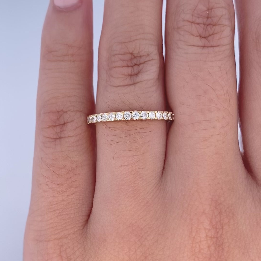 Brilliant Diamond Scallop Set Ring