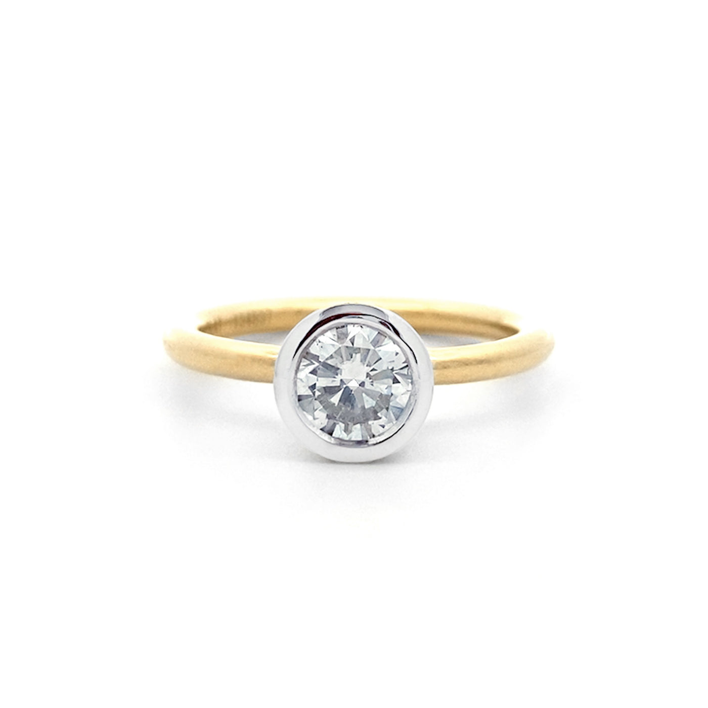 Bezel Set Diamond Solitaire Ring in Yellow Gold | 1.00ct E SI1