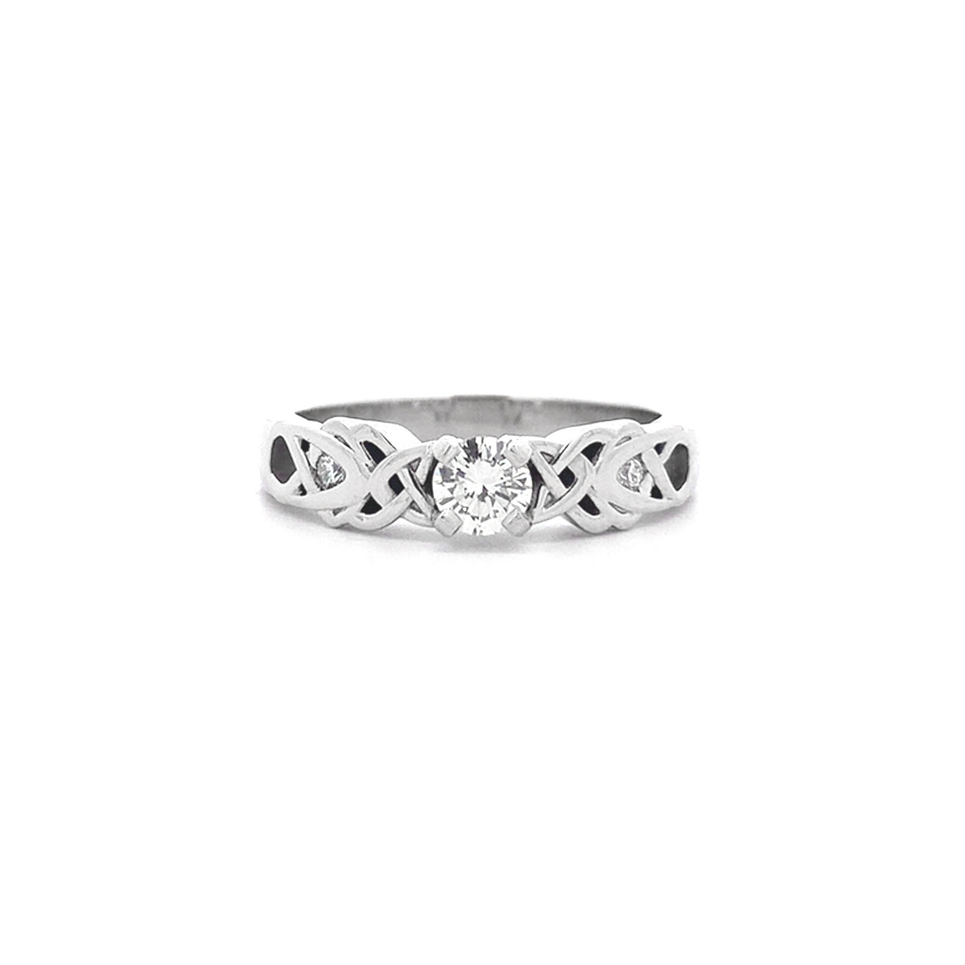 Meadow: Brilliant Cut Diamond Solitaire Ring in Platinum