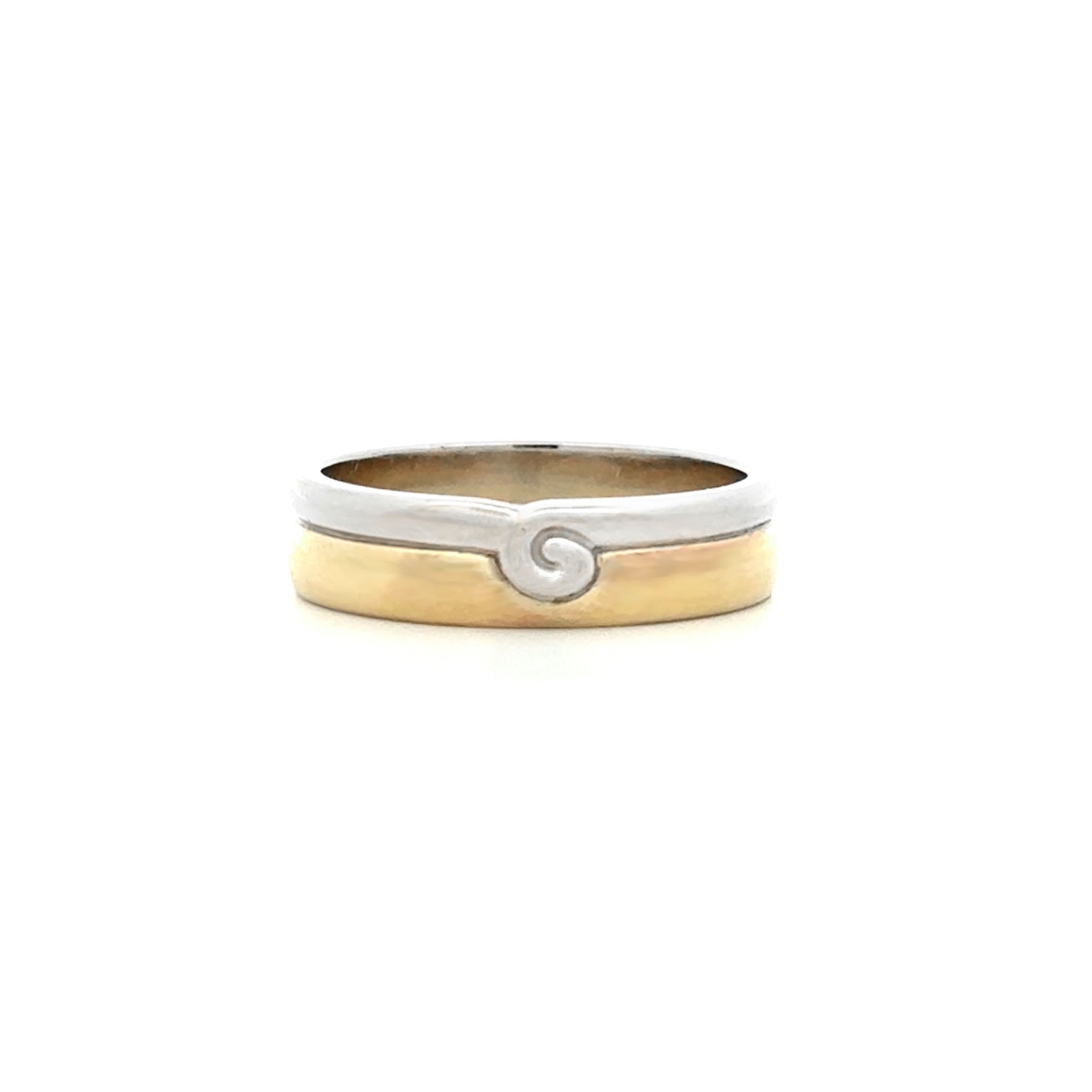Hononga Ring in 9ct Gold The Village Goldsmith