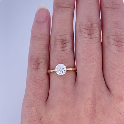 The Floeting® Diamond Ring in Yellow Gold | 1.01ct E VVS2