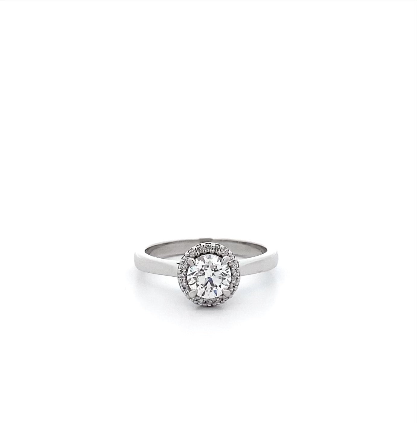 Luminous: Brilliant Cut Diamond Halo Ring in Platinum | 0.85ctw