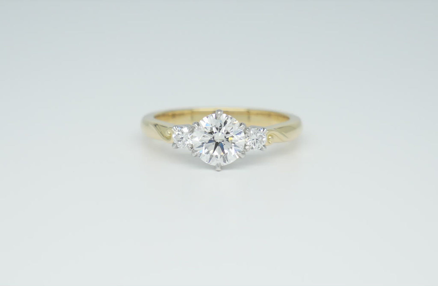 Awa: Brilliant Cut Diamond Three Stone Ring