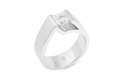 Lidz: Princess Cut Diamond Solitaire Ring